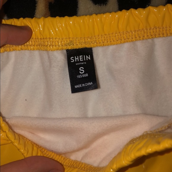 SHEIN skirts - Picture 2 of 4